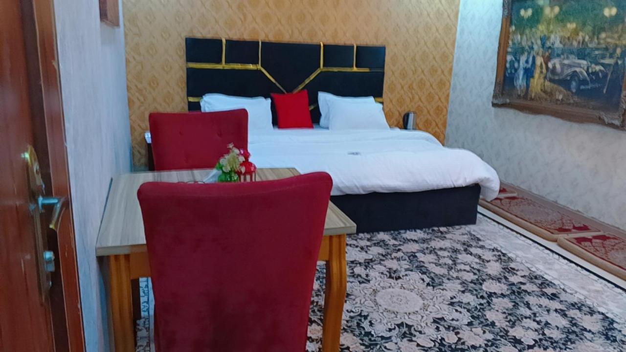Nuit De Paris Hotel Abuja Bagian luar foto